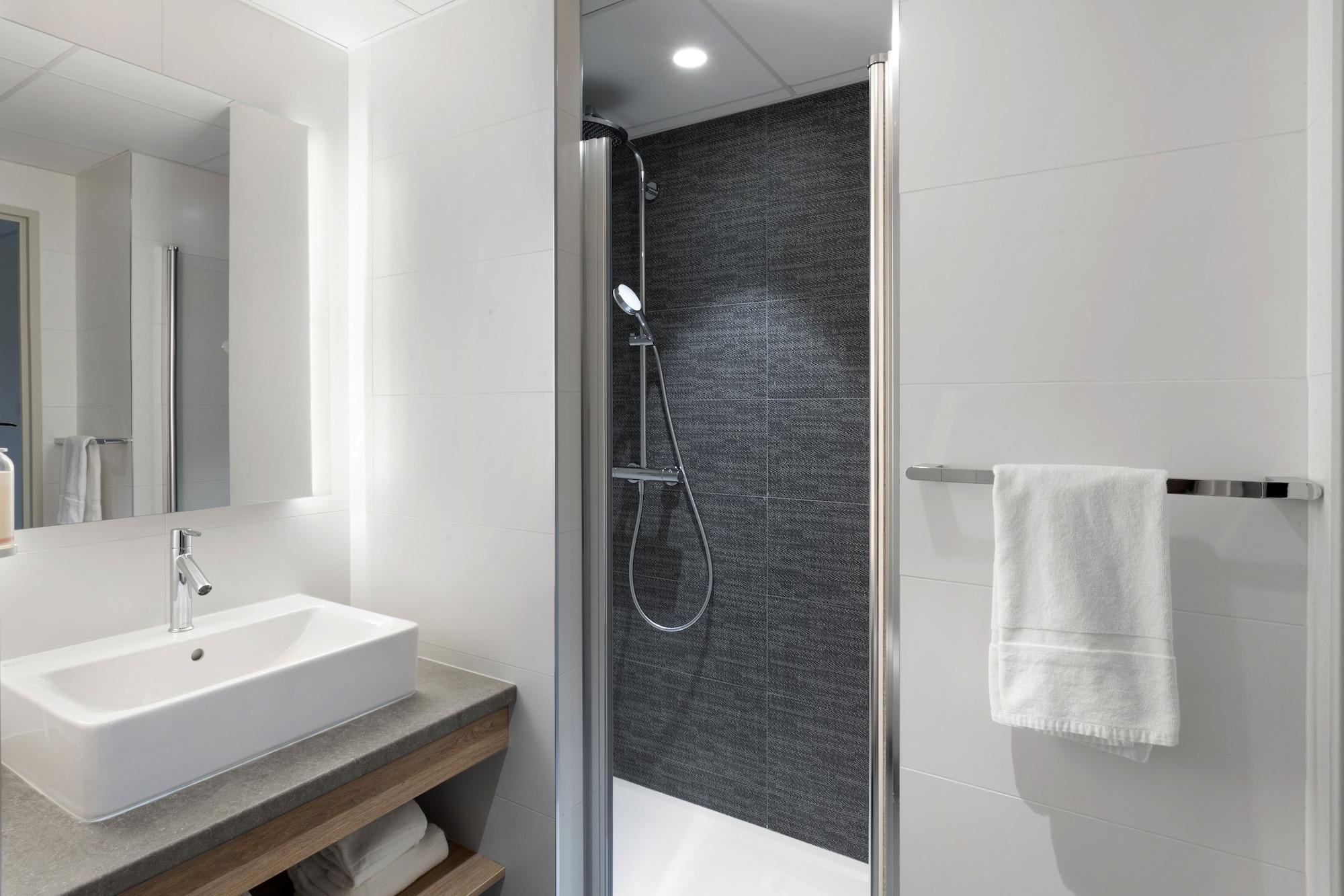 Best Western Hotel Dijon เกตินญี ภายนอก รูปภาพ